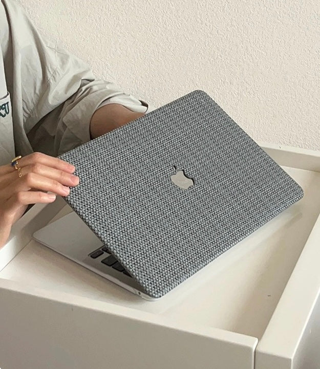 Woven Dreamland Macbook Pro/Air/Retina Case + Matching Keyboard Cover