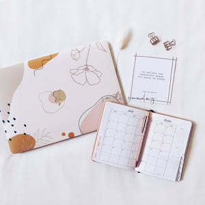 Bloom in Bliss Macbook Air/Pro/Retina Case + Matching Keyboard Cover