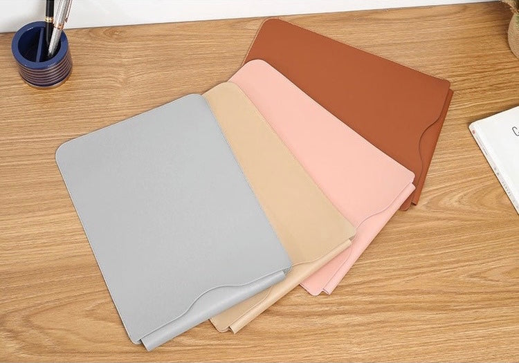 Emelia Slim Laptop Sleeve