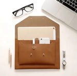 Load image into Gallery viewer, Sleek Laptop Sleeve/ Bag
