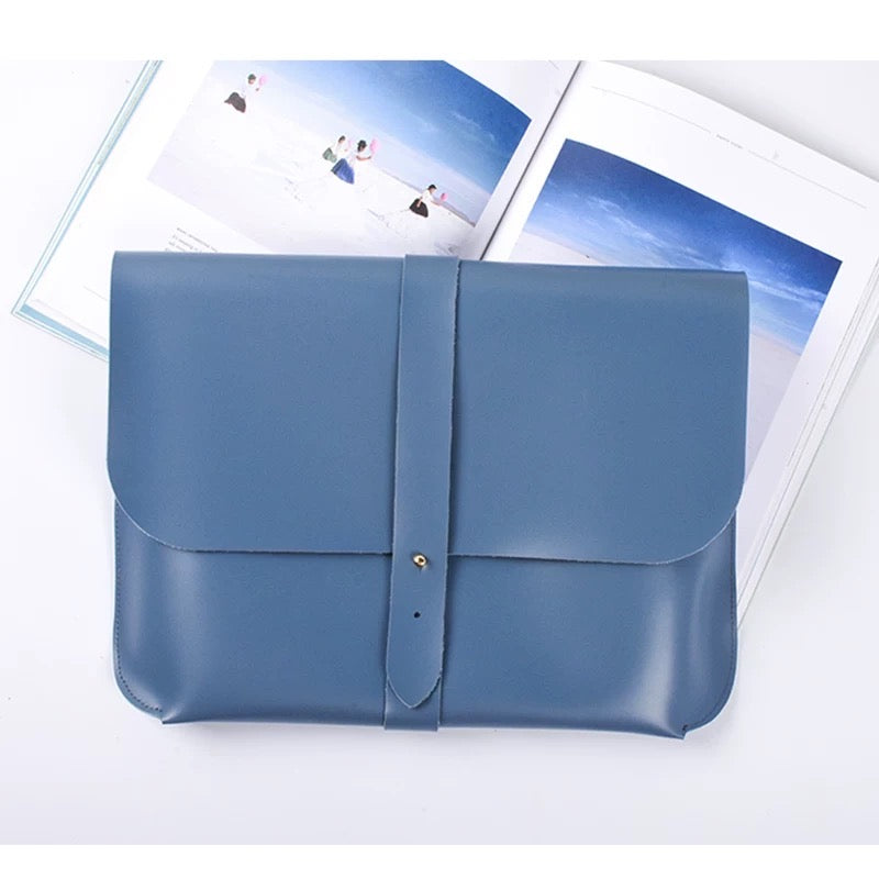 Editor Laneway Envelope Laptop Sleeve